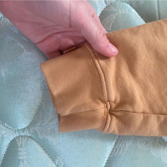 Taylor Swift Sweatshirt - Picture 7 of 11